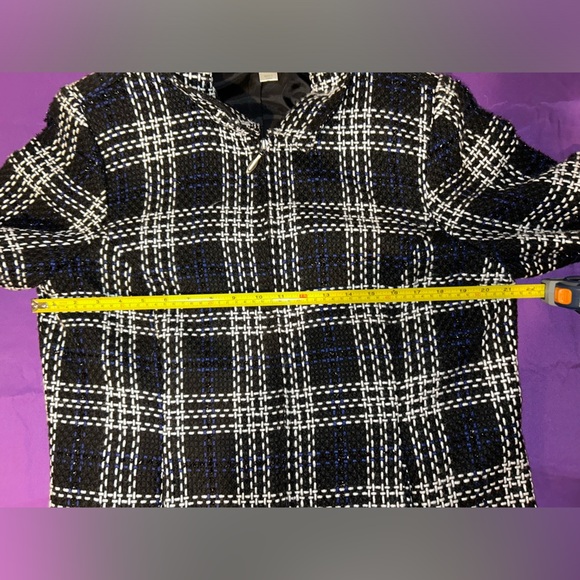 Christopher Banks Jacket - Size P/XL - Picture 6 of 8